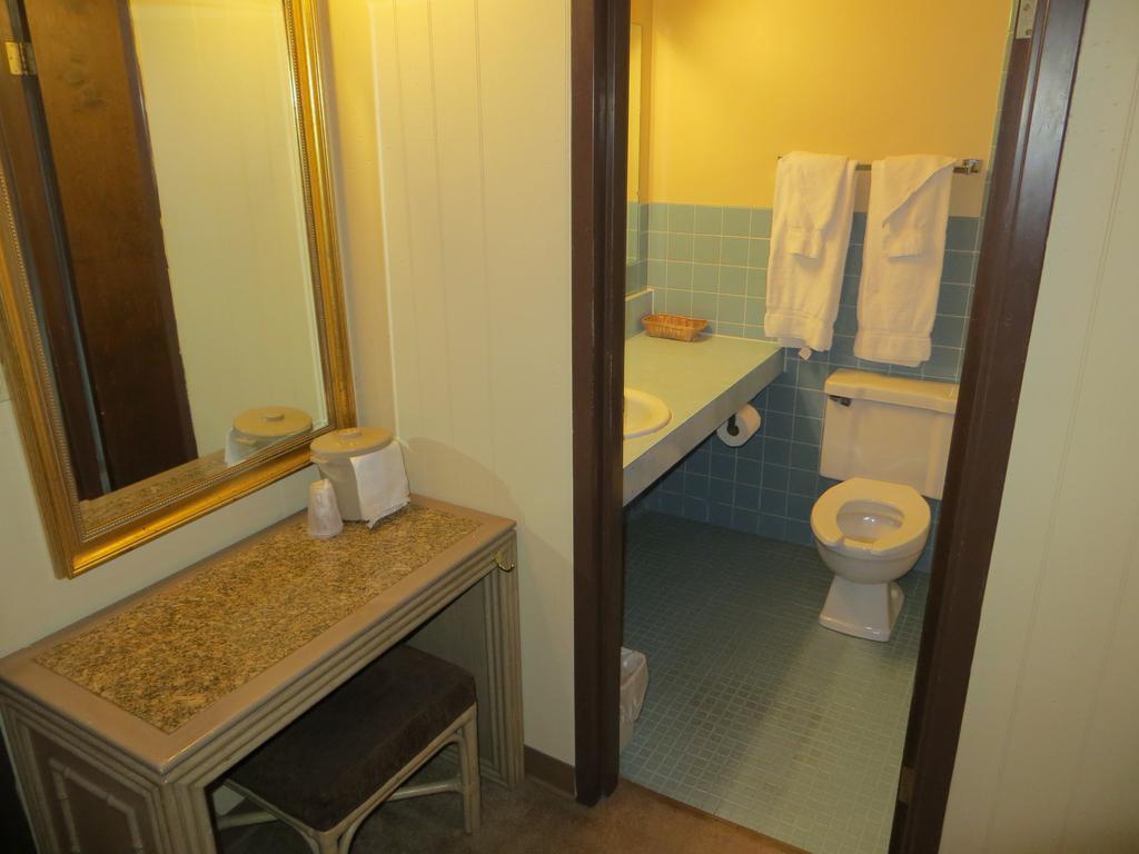 The Mariner Motel Green Bay Extérieur photo